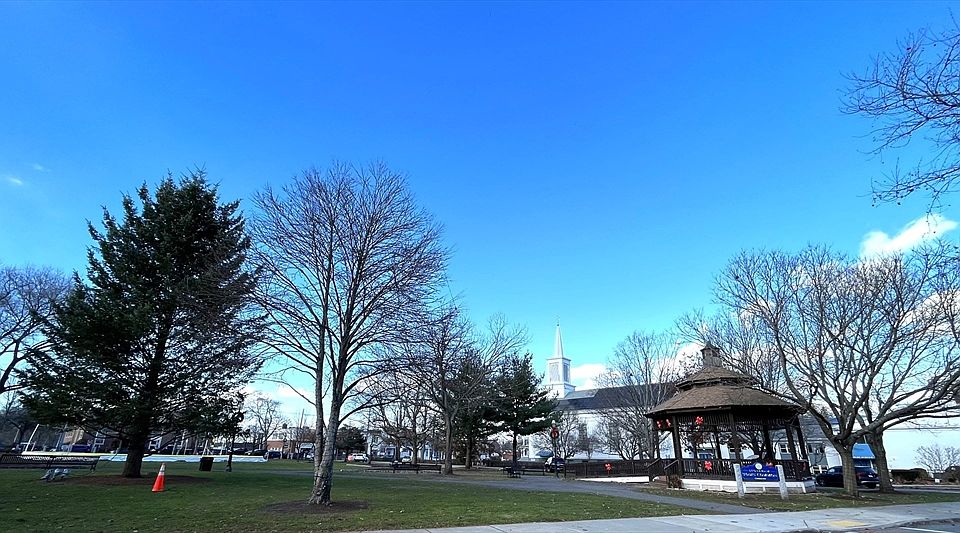 15 Spring St, Stoneham, MA 02180 Zillow