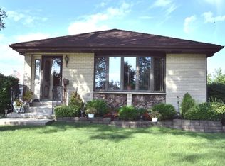 2724 Park St, Franklin Park, IL