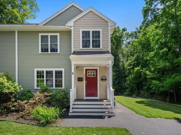 260 Winthrop St #B, Taunton, MA 02780