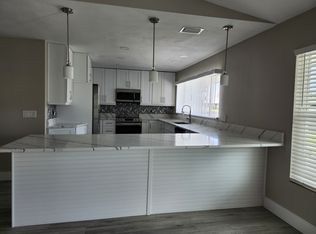 6171 Island Park Ct, Fort Myers, FL 33908