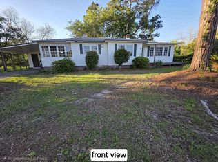 131 E Dasher St, Sycamore, GA 31790