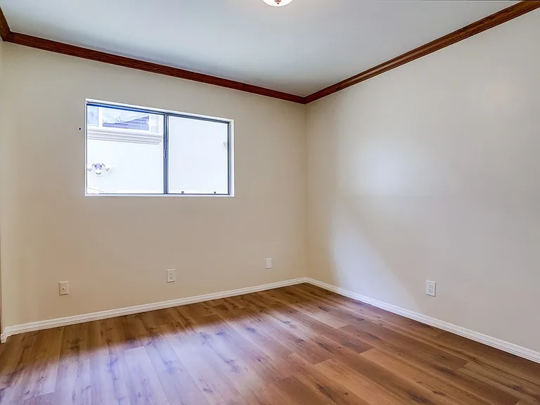 1307 Mackay Ln — Photo 44