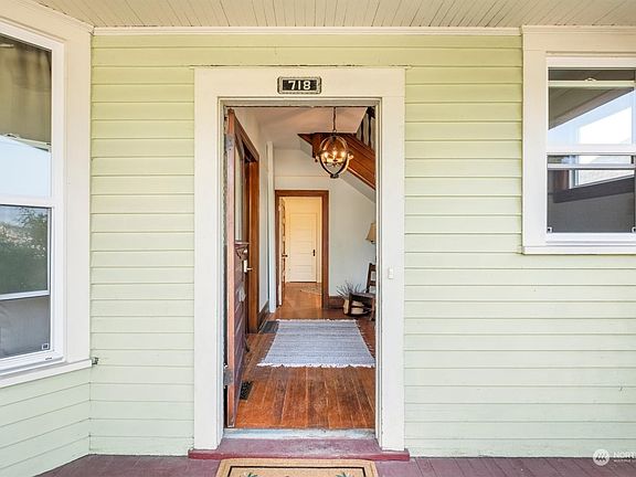 4th image of 718 S Grant Avenue