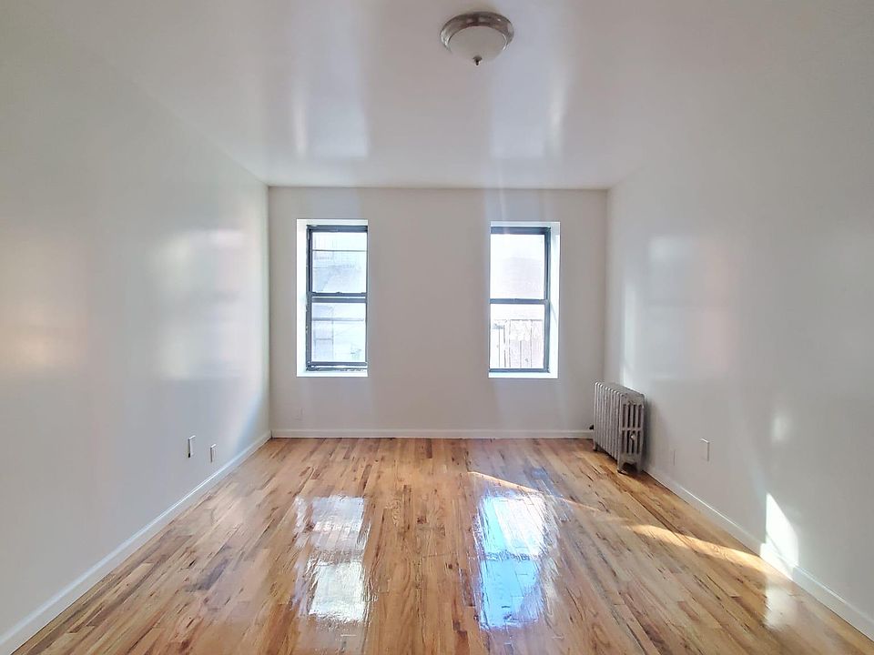 2nd image of 1469 Jesup Ave