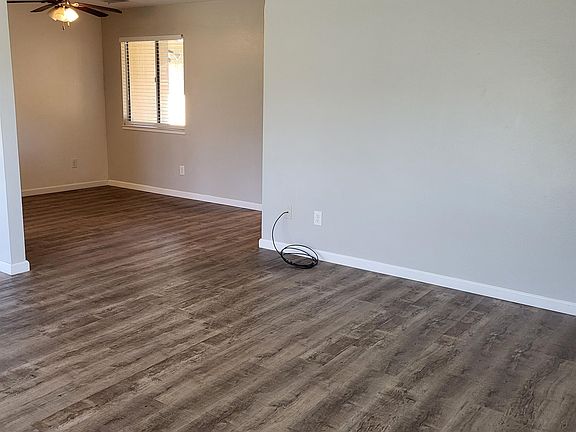 4th image of 505 Fort Sumpter Dr