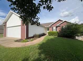 1921 Wellington Rd, Harrison, AR 72601