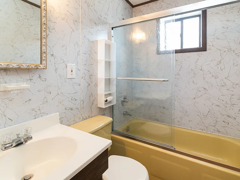 9 Shore Rd — Photo 10