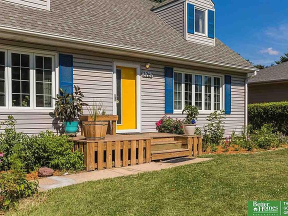 4th image of 3262 S 72nd Ave