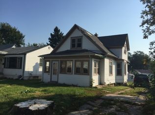3933 N 38th St, Omaha, NE 68111