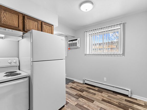 5th image of 1017 Legrand Dr #3
