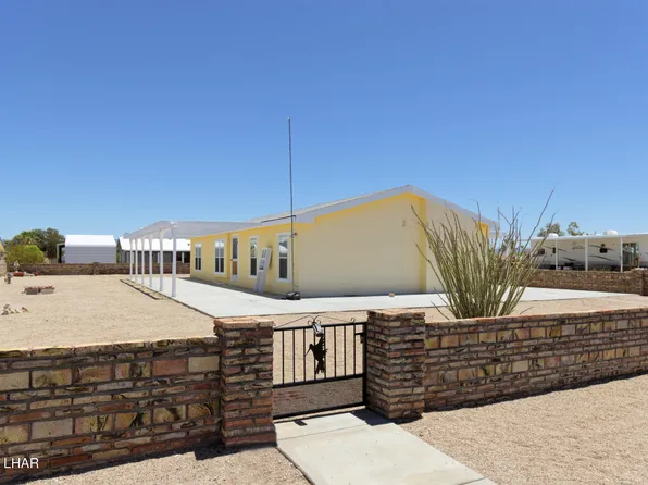 49583 Topaz Ave, Quartzsite, AZ 85346