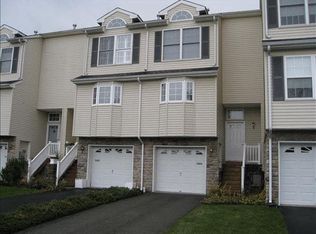 5404 Boulder Way, Wappingers Falls, NY 12590