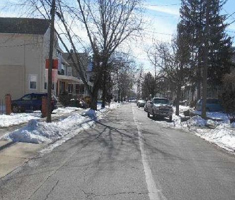 3rd image of 63 Lewis Ave