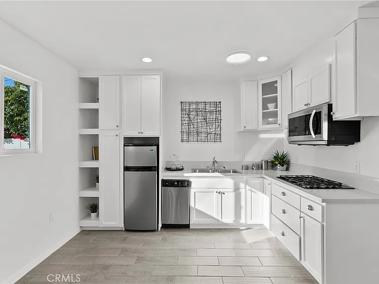5810 Ranchito Ave — Photo 28