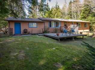 702 S Point Higgins Rd, Ketchikan, AK 99901