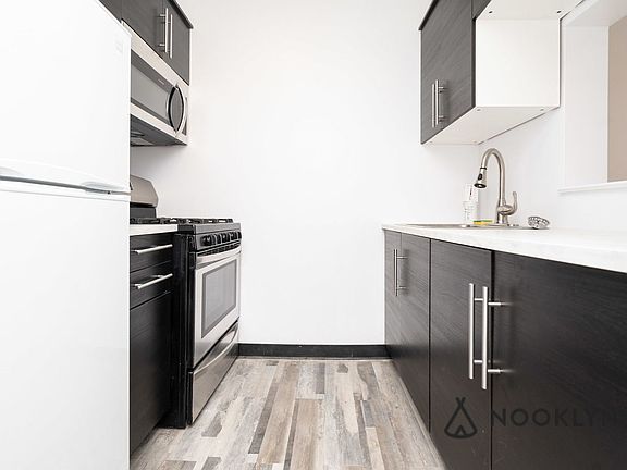 3rd image of 29 E 127th St APT 3