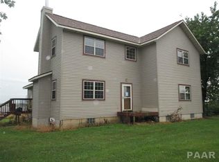 22167 Il Route 122, Delavan, IL 61734