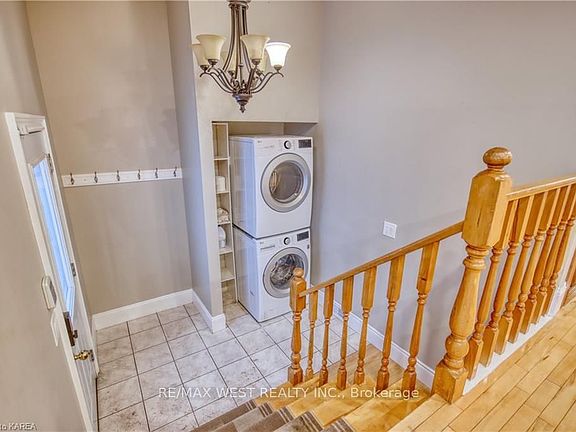 4th image of 24 Bernadette Ct