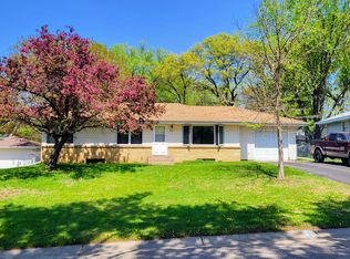 321 Dennison Ave, Shoreview, MN 55126