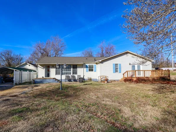 5019 Reidland Rd, Paducah, KY 42003