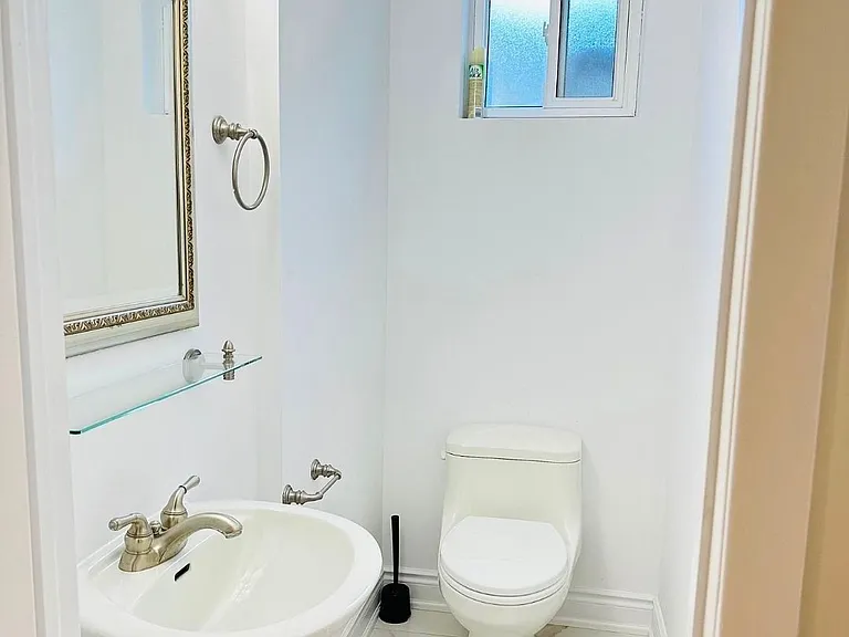 36 Castor Cres #BASEMENT — Photo 16