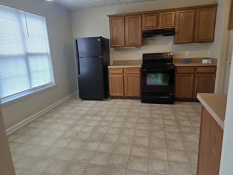 3107 Forrestal Dr — Photo 3