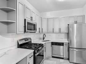 The 1521 Sherwin