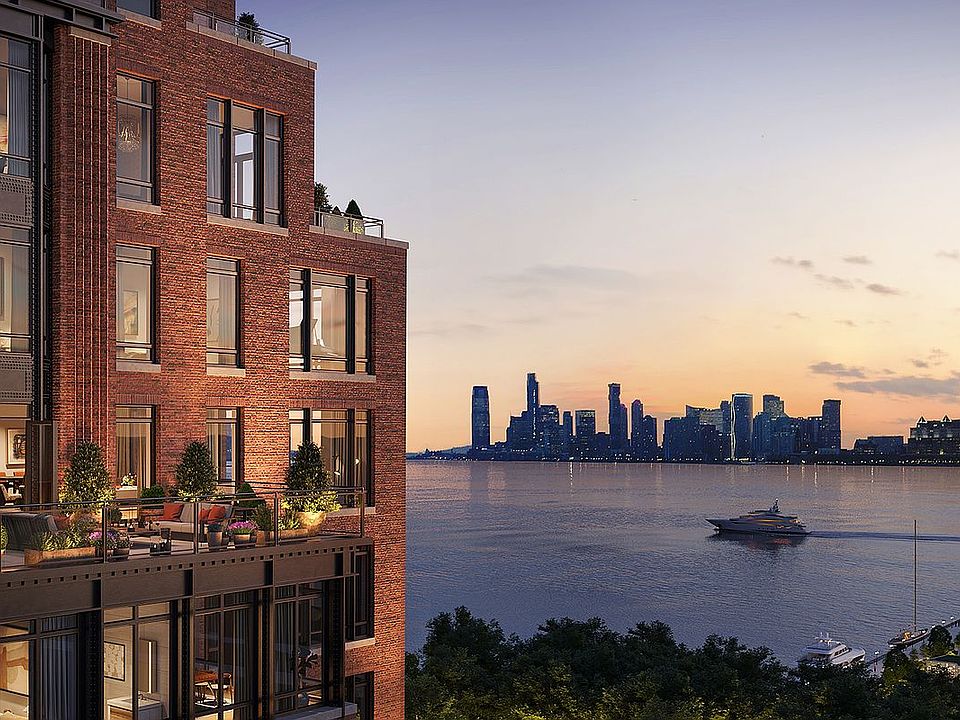 1st image of 555 W 22nd St