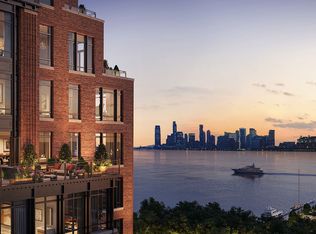 555 W 22nd St, New York, NY 10011