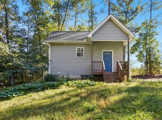 295 Byrdtown Rd, Benson, NC 27504
