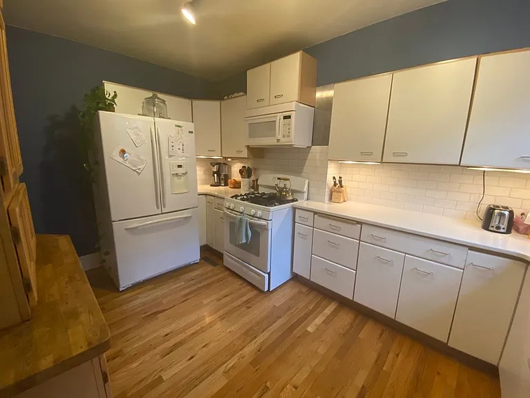 2921 Sunset Blvd — Photo 32
