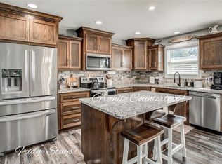 9709 E 221st St, Peculiar, MO 64078