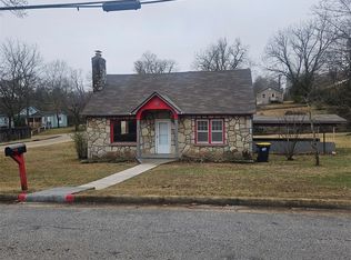 702 W Newman Ave, Harrison, AR 72601