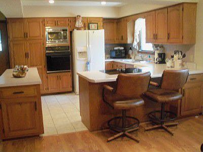 3rd image of 17681 Woods Dr