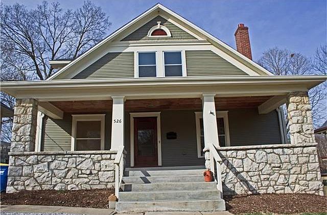 1st image of 526 W Franklin St