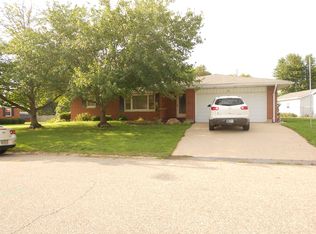 315 Spruce St, Clinton, IN 47842