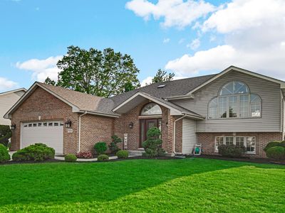 7426 Hamlin St, Schererville, IN, 46375
