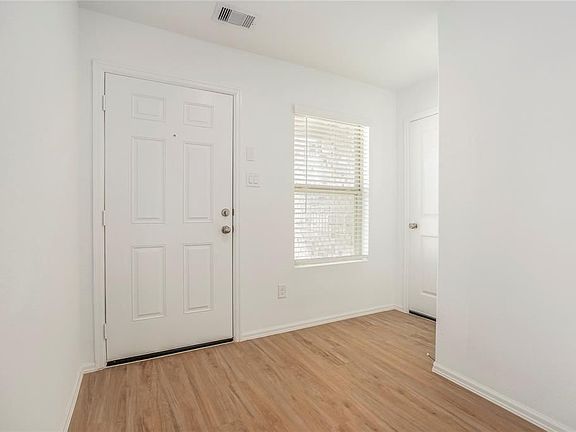 2nd image of 7607 Cedar Birch Dr