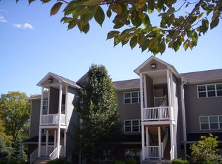 125 Katie Ln UNIT 203, East Stroudsburg, PA 18301