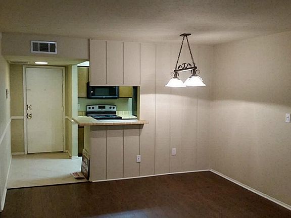 3rd image of 4647 Wild Indigo St APT 362