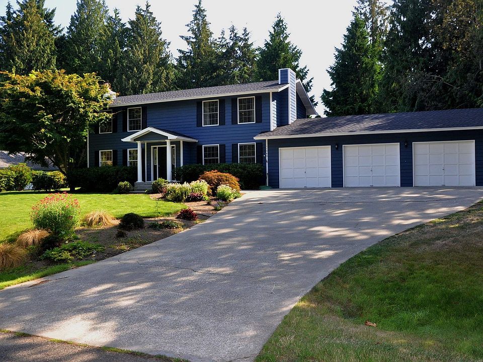 Completely Remodeled with New Roof