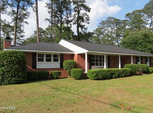 5118 Pinetree Ln, Trent Woods, NC 28562