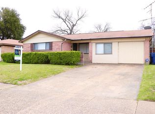 3614 Classic Dr, Garland, TX 75042