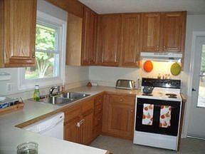 2nd image of 390 Walters Dr NW