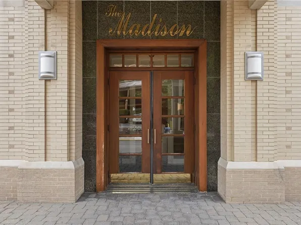220 N Bellefield Ave APT 1002, Pittsburgh, PA 15213