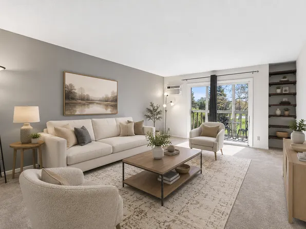 4045 Hodgson Rd APT 211, Shoreview, MN 55126