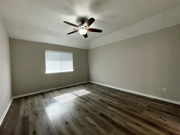 3715 Humble Dr — Photo 12
