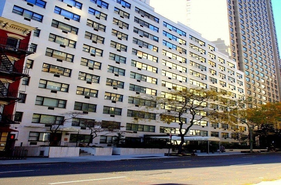1st image of 330 E 46th St APT 11B