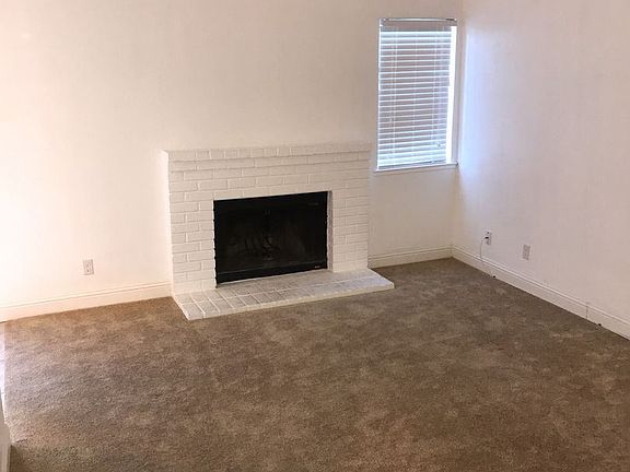 2nd image of 8212 Center Pkwy APT 20