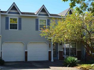 1438 Brighton Cir, Lawrence, KS 66049